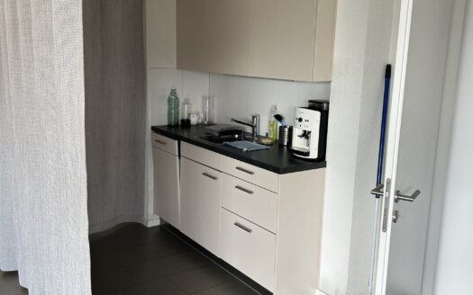 Gewerbefläche von 42 m2 in 2. Stock
