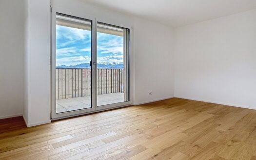 Sehr schönes 5.5-Zimmer-Attikawohnung mit herrlicher Aussicht