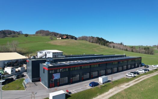 Le Bry  » LE PARC D’OGOZ » Box de 132 m2