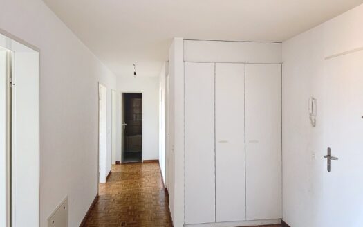 3.5 pièces à louer spacieux au Castel à Fribourg
