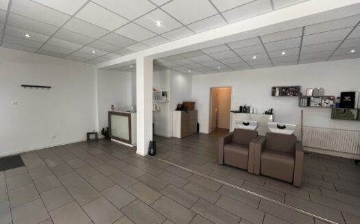 Surface commerciale de 75 m2 à Fribourg