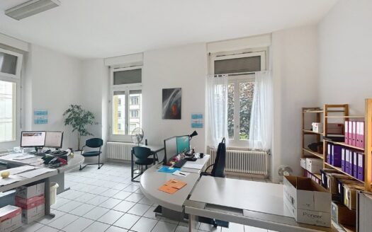 À LOUER – Surface idéale pour bureaux ou activités