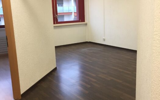 Surface administrative de 74m2 à Marly !