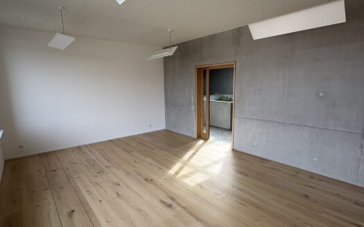 Bureau moderne de 28.60 m2 à louer à Courtaman!