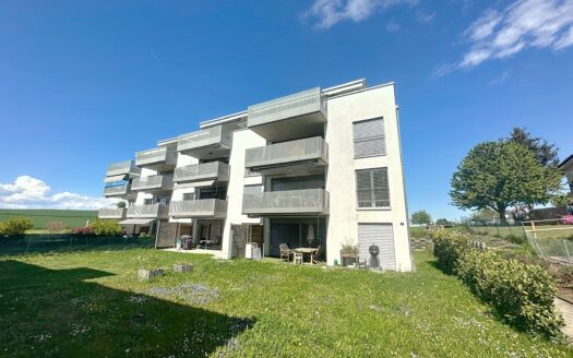 Proche de Fribourg Joli appartement avec un grand balcon
