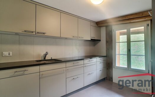Appartement de 5.5 pces au Mouret avec jardin