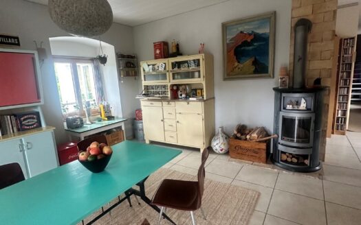 Duplex avec Cachet de 5.5 pièces