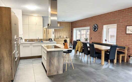 A quelques minutes de Bulle! Superbe appartement de 213 m2