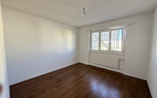 Renovierte 3.5 Zimmerwohnung in Düdingen !
