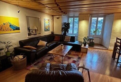 Appartement de 3.5 pièces avec du cachet.