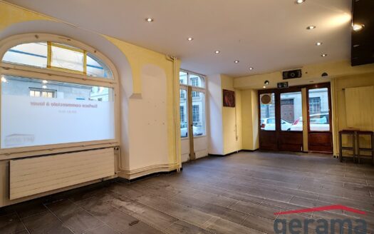 Surface commerciale à louer avec vitrine