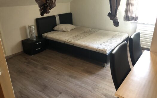 Charmant studio sous les combles