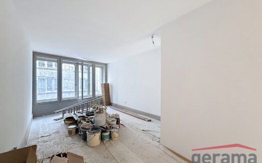 Charmant bureau de 28 m2 au 1er étage