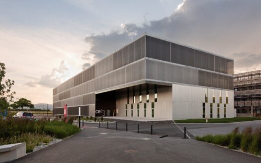 Surfaces commerciales modulables de 58m2 à 93m2