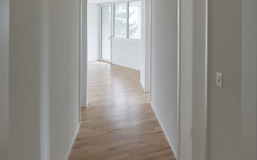 Objet unique 4.5pcs neuf en attique-128m2 pondérés