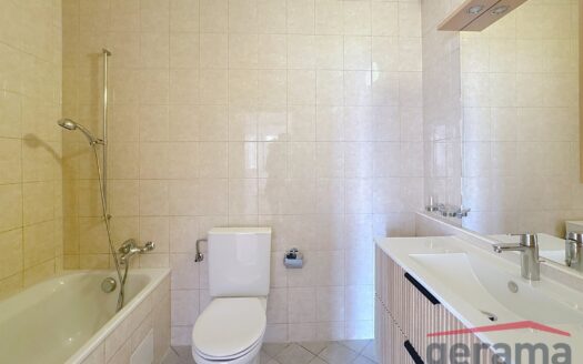 Appartement rafraîchi de 3.5 pièces au 4e étage