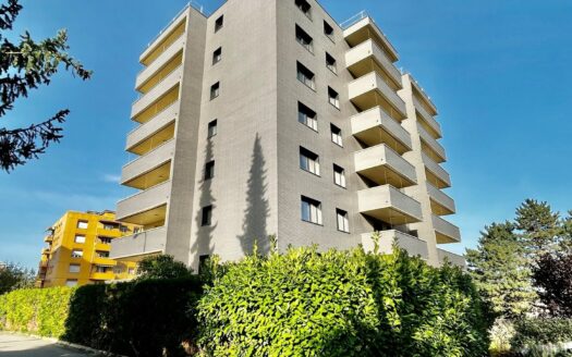 Bel appartement 2.5 pces au 4ème étage