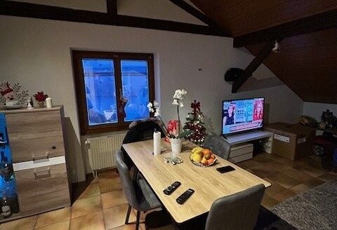 Appartement 2.5 pièces au 2ème étage à Neyruz