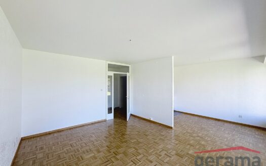 Studio à Marly avec terrasse