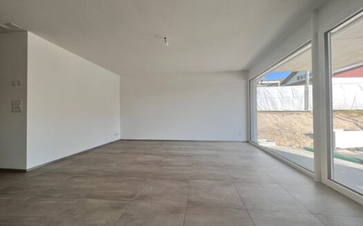 Schöne 3.5 Zimmerwohnung im EG !