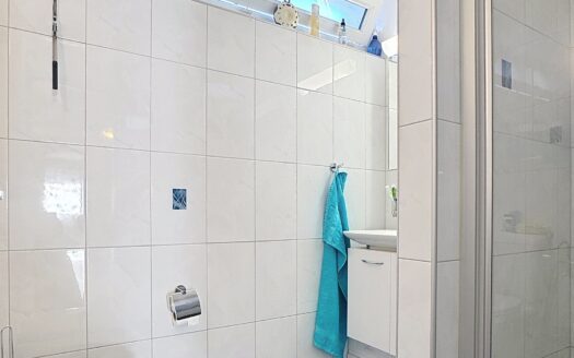 Villa jumelée de 5.5 pces Récemment rénovée