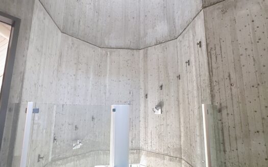 AUSNAHMEOBJEKT Wunderschöne freistehende Villa