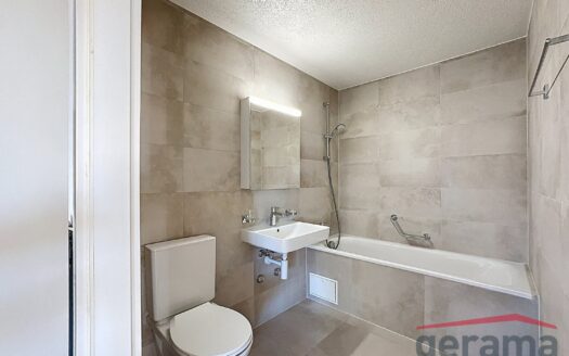 2.5 pièces entièrement rénové au 3ème à Fribourg