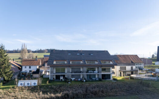 Appartement 5.5 pces neuf en duplex