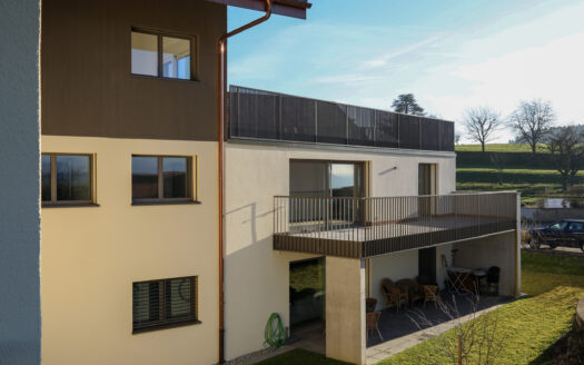 Appartement 5.5 pces neuf en duplex