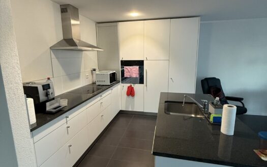 Geräumige 3.5 Zimmerwohnung in St. Antoni