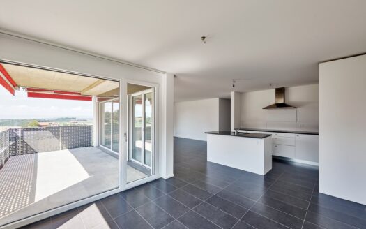 Schöne 3.5 Zimmerwohnung in St. Antoni !