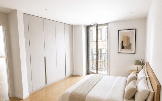 Exceptionnel ! 2,5 pièces avec deux balcons au cœur de Fribourg
