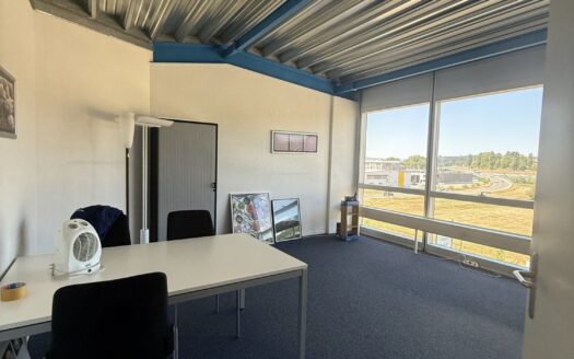 Spacieux bureau à Givisiez !