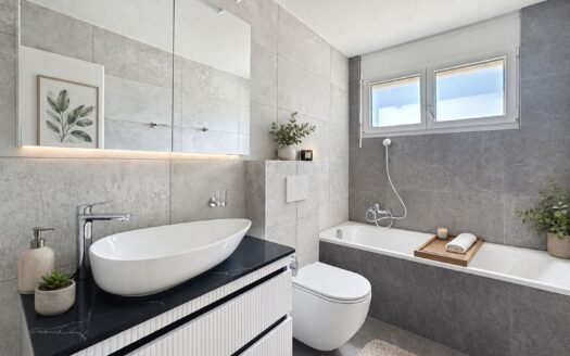Très bel appartement rénové de 4.5 pces avec balcon