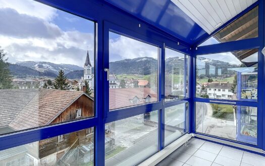 Charmante 3.5 Zimmerwohnung in Oberschrot