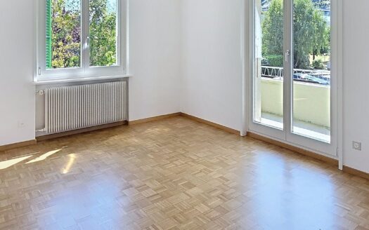 Renovierte 3.5 Zimmerwohnung in Flamatt !