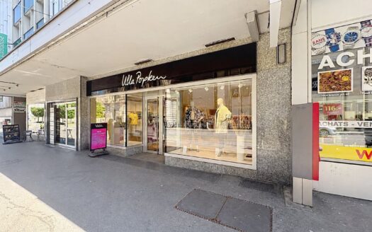 Surface commerciale avec vitrine