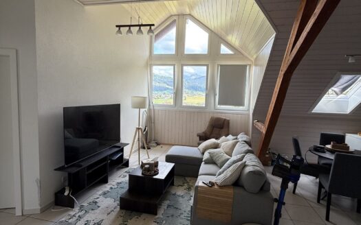 Charmante 3.5 Zimmerwohnung in Oberschrot .