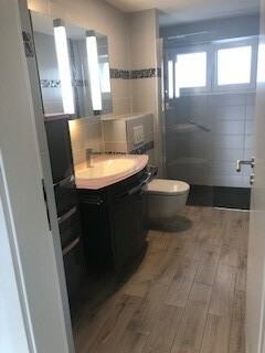 Villa familiale de de 3 appartements avec piscine commune