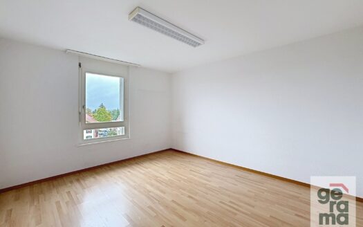 Appartement 4.5 pièces au 2ème étage à Onnens