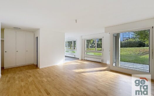 Studio rénové aur rez avec terrasse à Tafers