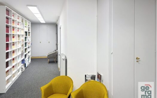 Spacieuse surface administrative de 232 m2